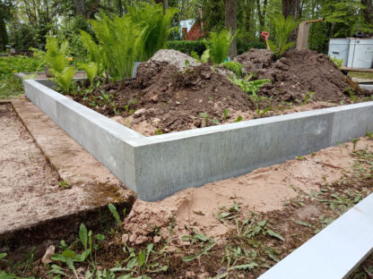 hauapiirete ehitamine, hauaplatside hooldus tartus, hauaplatsi liivaga katmine